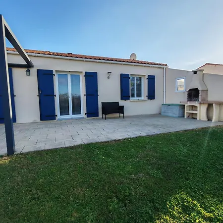Maison 4 Au Calme A 20 Min Des Plages De Royan Et De Saint Georges De Didonne Дом отдыха *