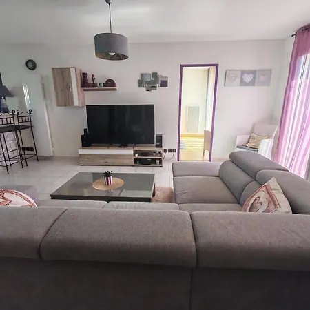 Maison 4 Au Calme A 20 Min Des Plages De Royan Et De Saint Georges De Didonne Дом отдыха *